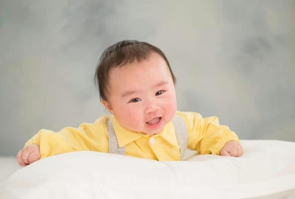 艾微芙診所-來自湖南的幸福家庭，活力寶寶亮相。
