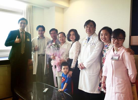 越南家庭來台求醫 歡喜返鄉