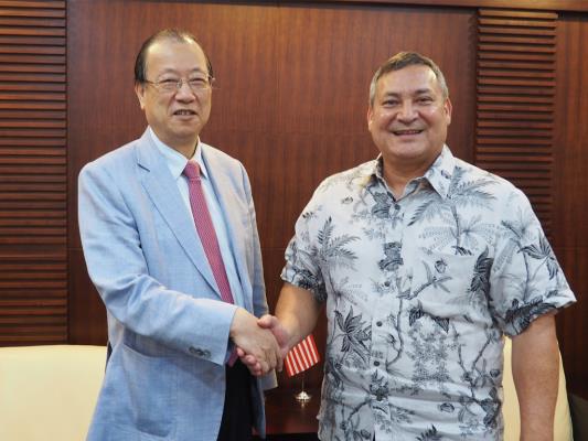 Guam Governor Eddie Calvo and The Delegation visited CMUH