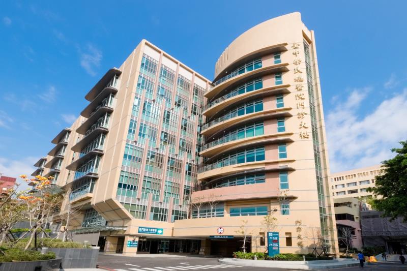 Taichung Veterans General Hospital Outpatient Building Left Side-Parking entrance